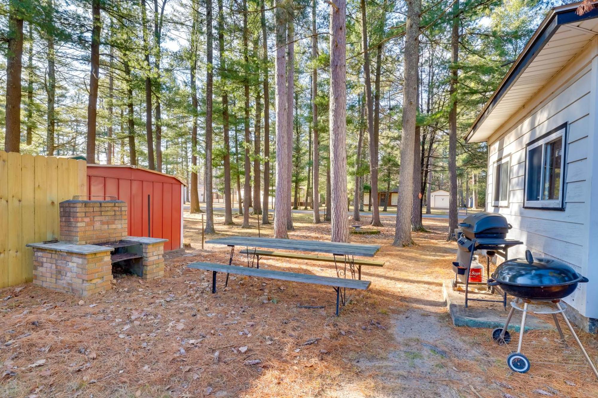 Wisconsin Cabin With Atv Trails, Near Lake Arbutus! Hatfield Extérieur photo